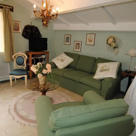 Couette-café La Maison D'emma Sainte-Jalle