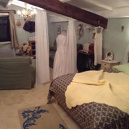 La Maison D'emma Sainte-Jalle